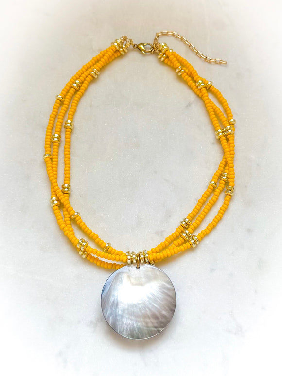 Yellow Bead Nacar Necklace